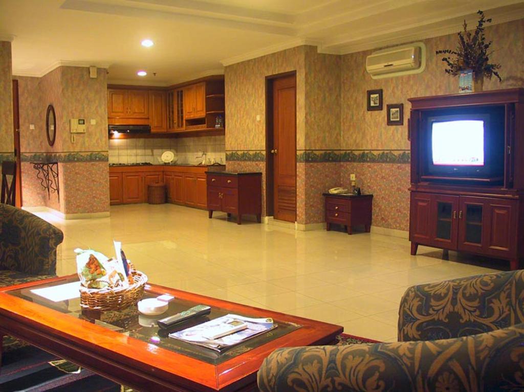 Travellers Suites Serviced Apartments Medan Bilik gambar