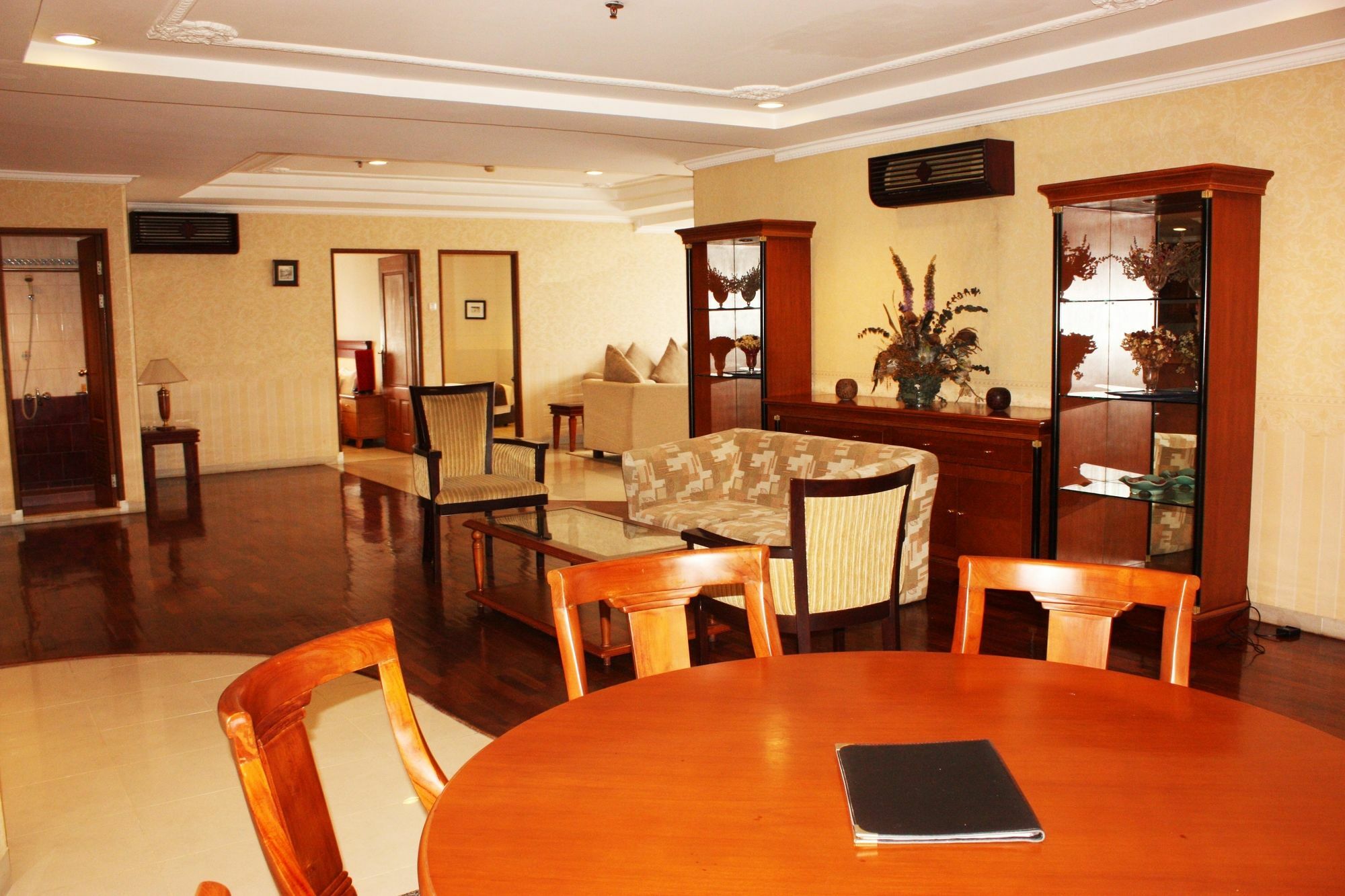 Travellers Suites Serviced Apartments Medan Luaran gambar